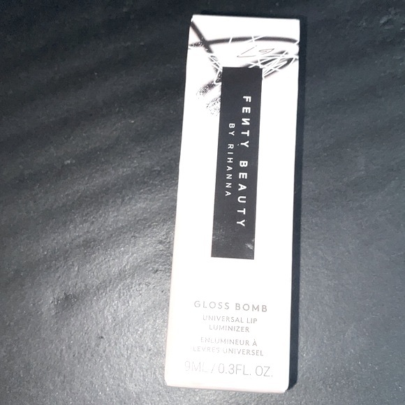 FENTY BEAUTY Gloss Bomb Universal Lip Luminizer in Hot Chocolit Fantasy 9ml, NEW - Picture 7 of 10